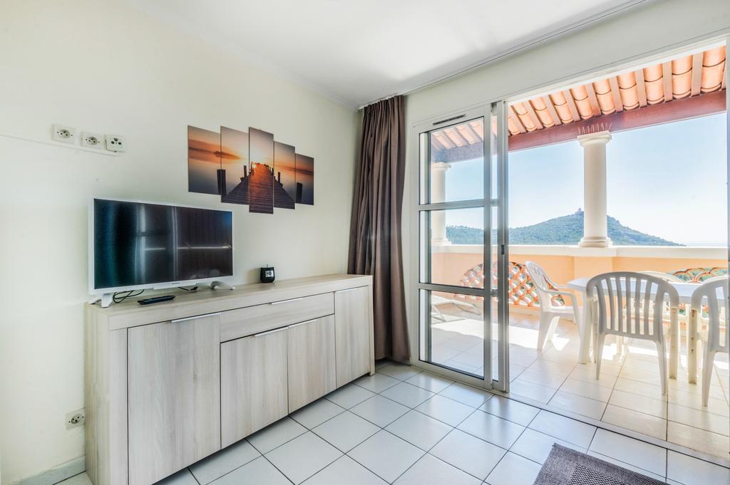 Residence Le Hameau Cap Esterel - Maeva Home Saint-Raphael  Ngoại thất bức ảnh